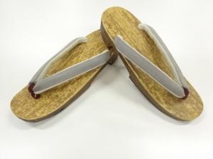 伊と忠桐下駄（23.5センチ）